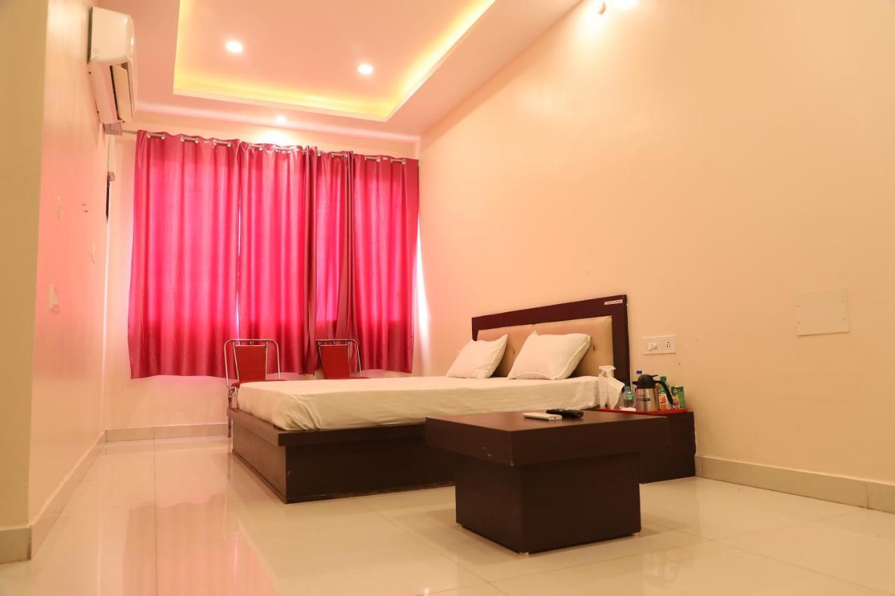 Hotel Shri Siddhivinayak Bina-Etawa Exterior foto